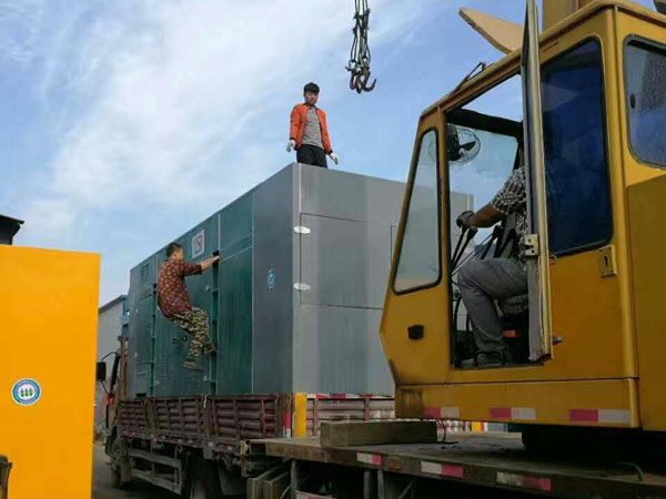 大城更换水冷式机油散热器密封件的操作流程是怎样的？