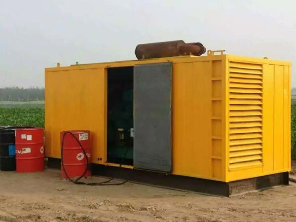 大城如何判断柴油发电机的充电系统是否正常？